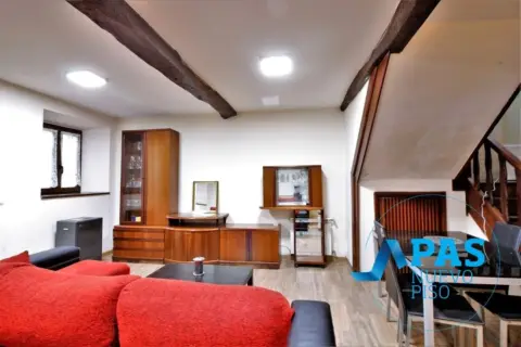 Casa en calle de la Prosperidad