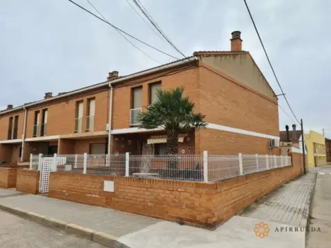 Terraced house in calle Tertre Riola, 2