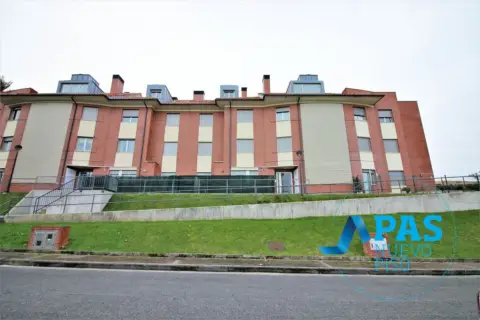 Piso en calle Lauro Fernández González