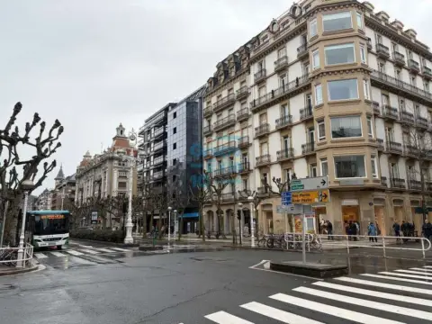 Piso en Askatasunaren Hiribidea