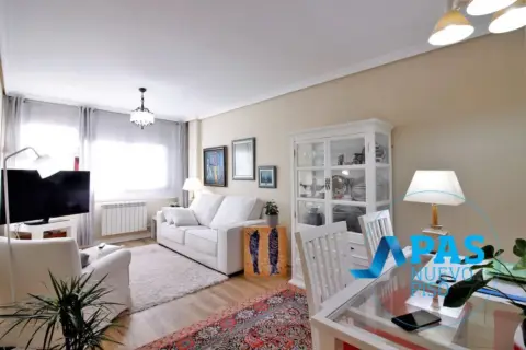 Piso en calle de Francisco Tomás y Valiente