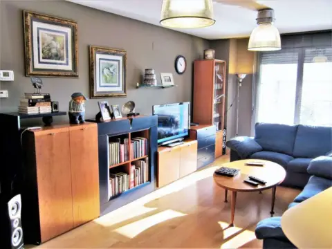 Piso en San Adrián-Alcampo