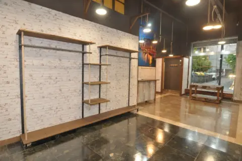 Local comercial en Araneder Kalea, 2