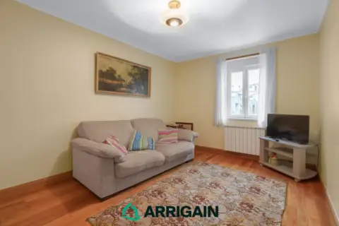 Piso en calle de Etxaide