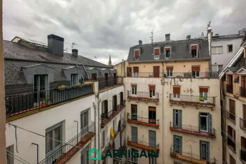 Piso en calle de Etxaide