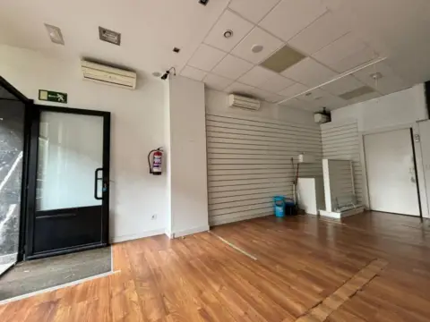 Local comercial en Enrique Urrutikoetxea