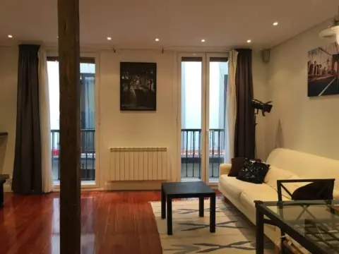 Piso en Plaza de La Constitución