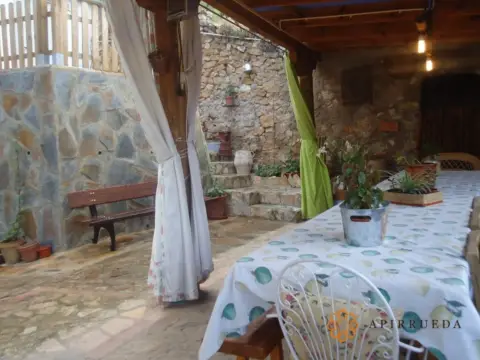 Casa en calle de la Virgen Uno, 18