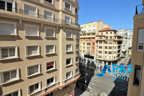 Piso en calle de la Lealtad