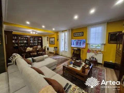 Piso en calle de Bidebarrieta