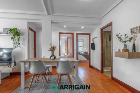 Piso en calle Txirrita Bertsolaria Pasealekua