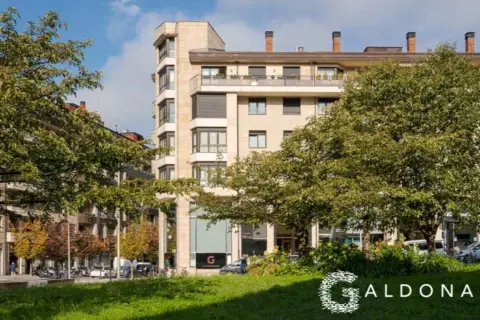 Piso en Plaza de Bentaberri