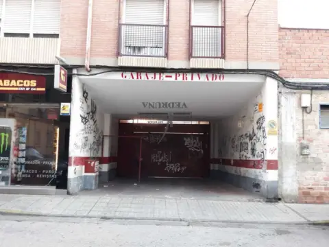 Garatge a calle del Doctor Nicasio Mariscal