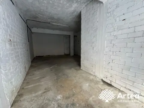 Local comercial en Barrio de Aretxalde
