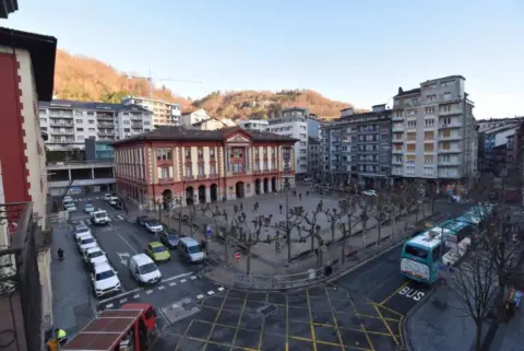 Piso en Plaza de Untzaga