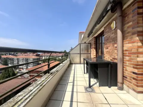Piso en Camino de los Pinos