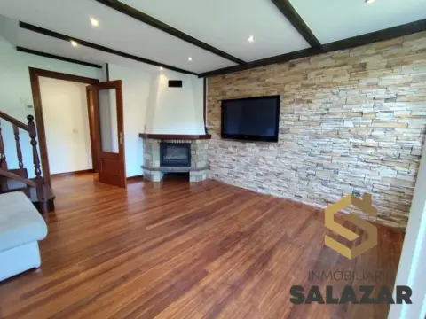 Casa pareada en Mioño