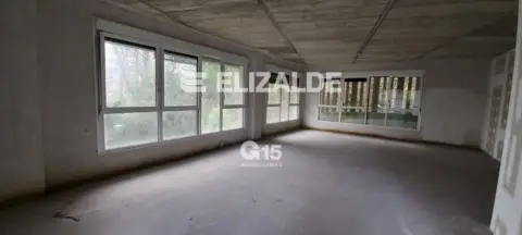 Local comercial en calle de Antonio María Labaien