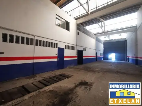 Nave comercial en Elorrio