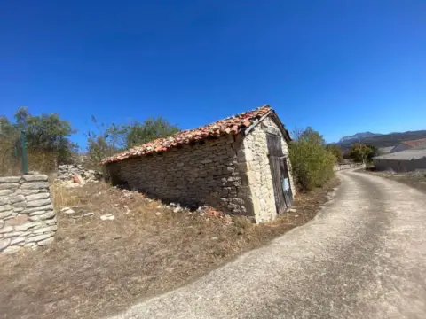 Almacén en Las Eras