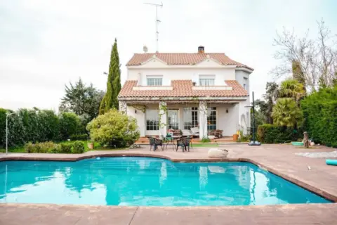 Chalet en Batres