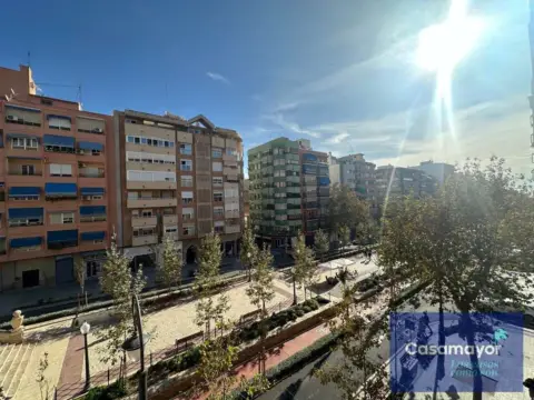 Piso en Avenida del General Marvá, 35