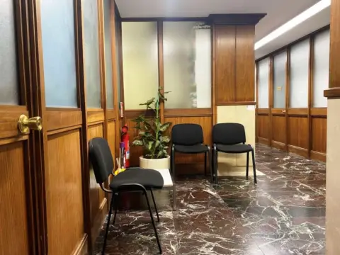 Local comercial en Avenida-Boulevard