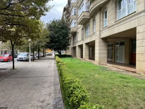 Local comercial en Ondarreta