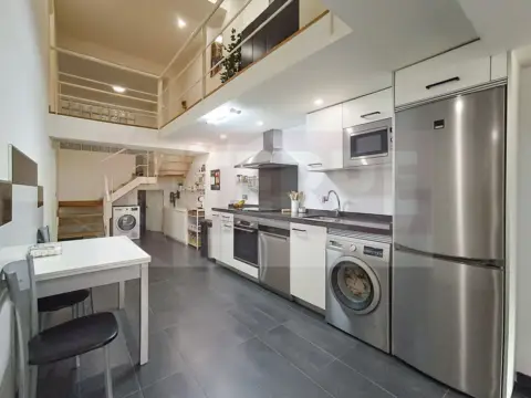Dúplex en calle de Beraun