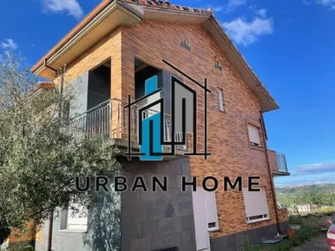 Casa en calle de la Rodera Bajera