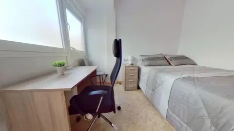 Habitación en calle del Pintor Murillo