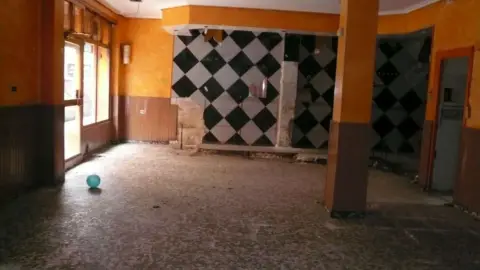 Local comercial en calle del Político Marqués de la Ensenada