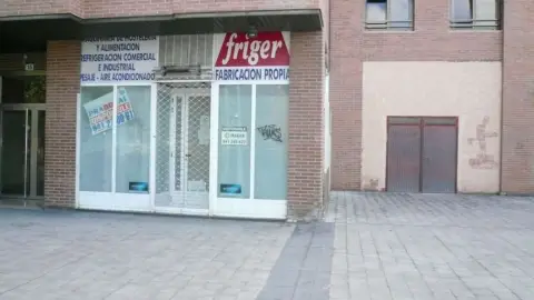 Local comercial en Avenida de Madrid