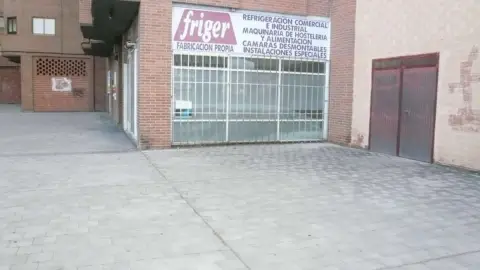 Local comercial en Avenida de Madrid
