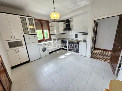 Casa en Amorebieta