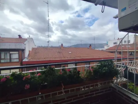 Piso en calle de Arrontegi, 5