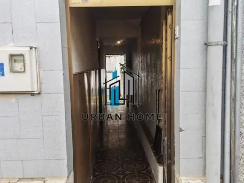 Casa en calle de la Infanta Elvira