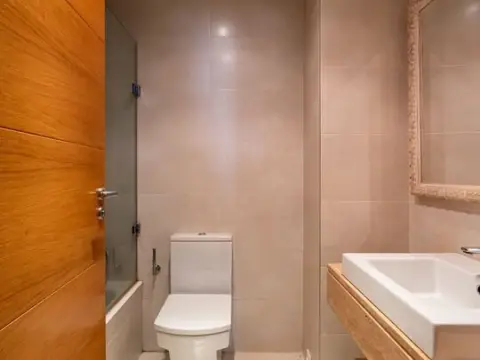 Piso en calle Altos Hornos de Vizcaya Hiribidea