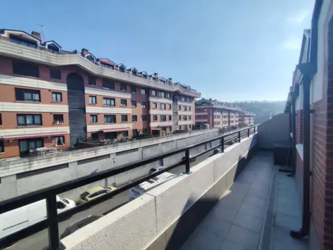 Ático en calle Barrio Brazomar