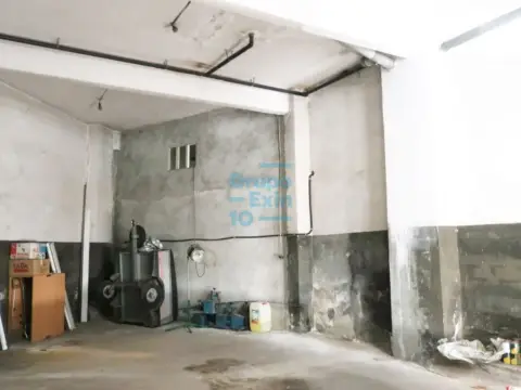 Local comercial en calle de Txirrita