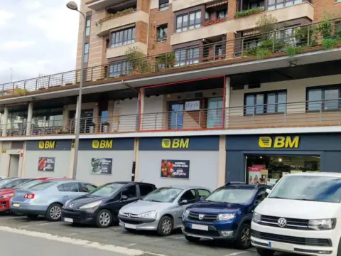 Local comercial en Avenida de La Salle