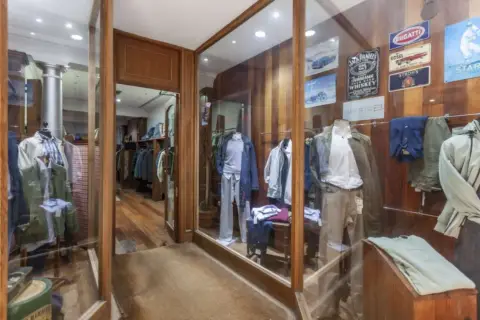 Local comercial en calle Kale Nagusia