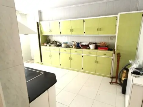 Piso en Paseo de los Fueros