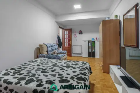 Piso en Isabel II.aren Hiribidea, 3