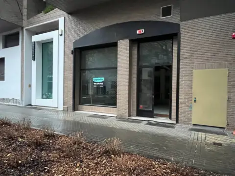Local comercial en calle de Padre Moret