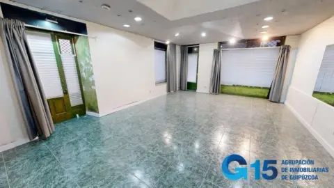 Local comercial en Andre Kalea