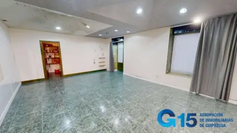 Local comercial en Andre Kalea