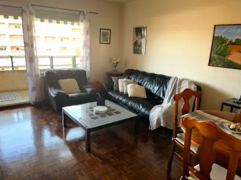 Piso en calle de Lur Gorri
