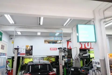 Local comercial en calle de Irun