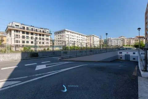 Garaje en Plaza Teresa de Calcuta, 5